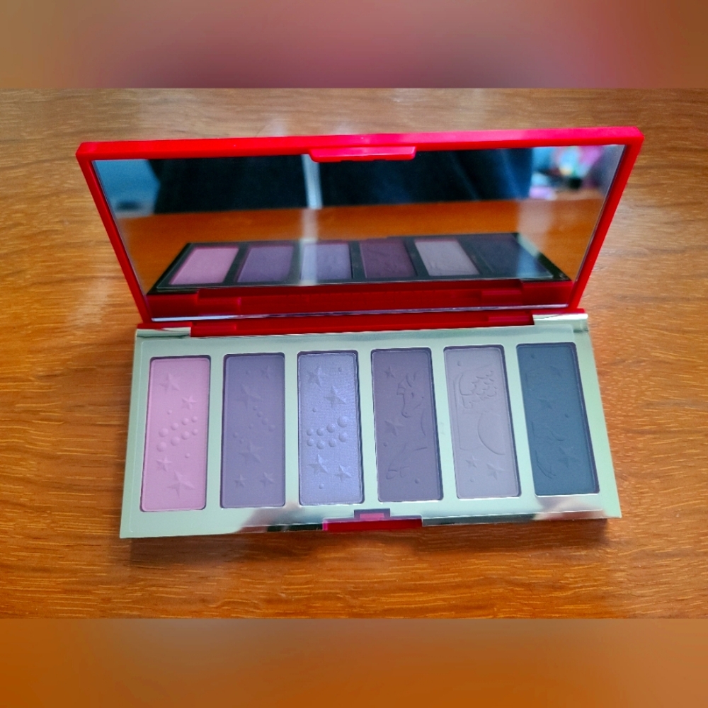 ESTEE LAUDER Limited-Edition Celestial Glam Eyeshadow Palette